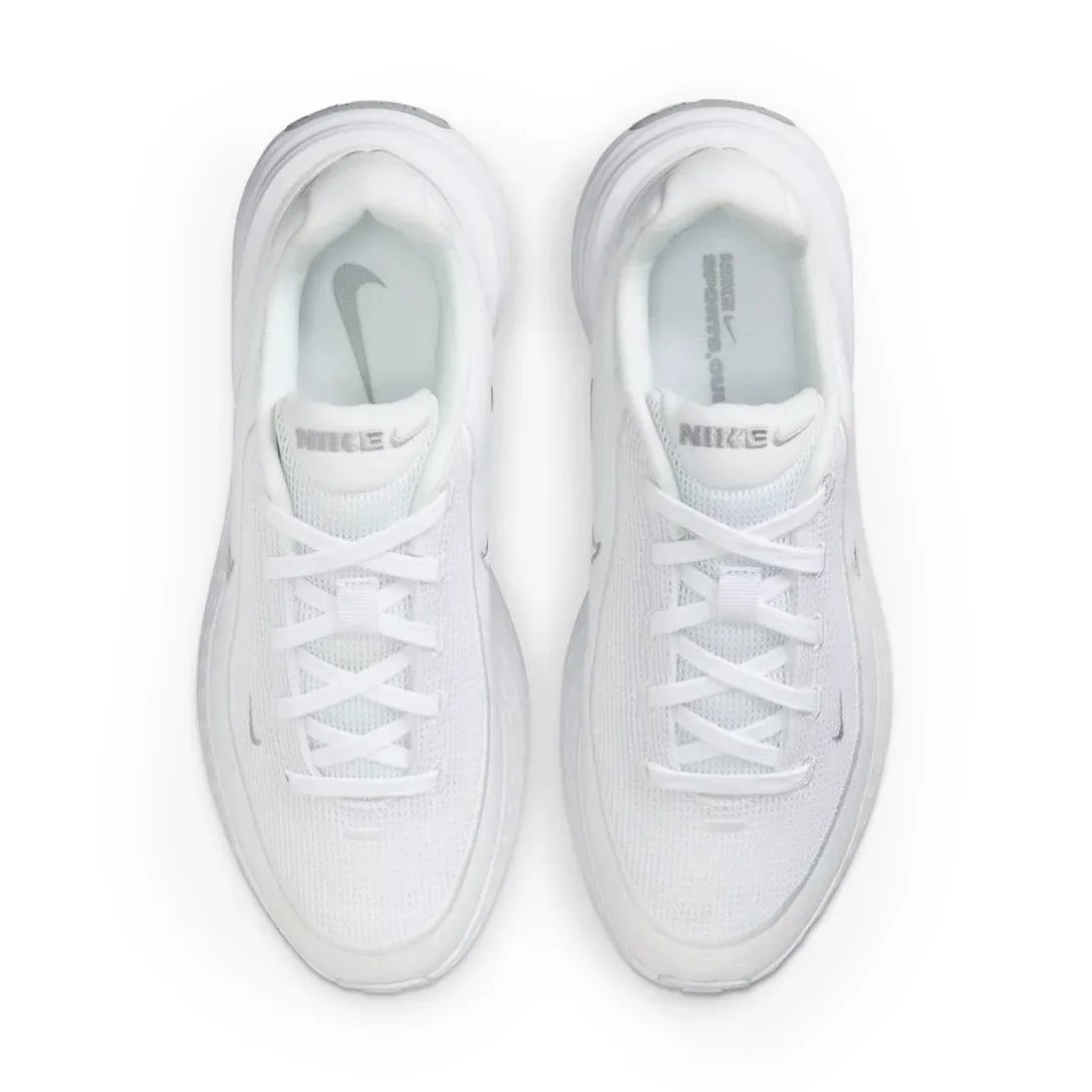Tênis feminino Nike Uplift SC branco visto de cima mostrando os pares lado a lado
